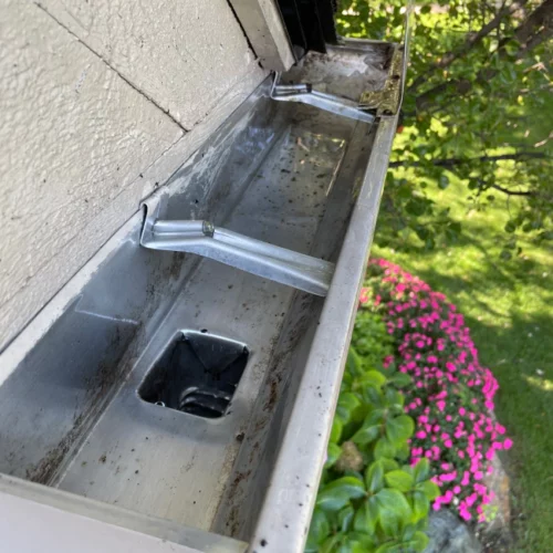 gutter cleaning services washington mi
